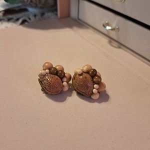 Vtg Wood And Nut Beaded Brown Clip Earrings Made In Japan 1950s Boho Earth